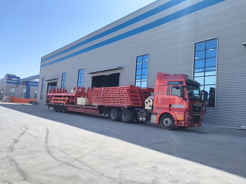 電動葫蘆門式起重機 4臺 MHxh10t—8m    2臺 MHxh5t—8m      2臺 制作完成，出口哈薩克斯坦交付客戶使用